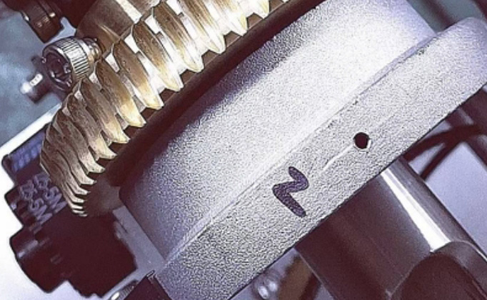 Gear Drive vs Belt Drive Montaje PTZ: ¿Cómo elegir? Análisis en profundidad por ingenieros (2025 guía profesional)